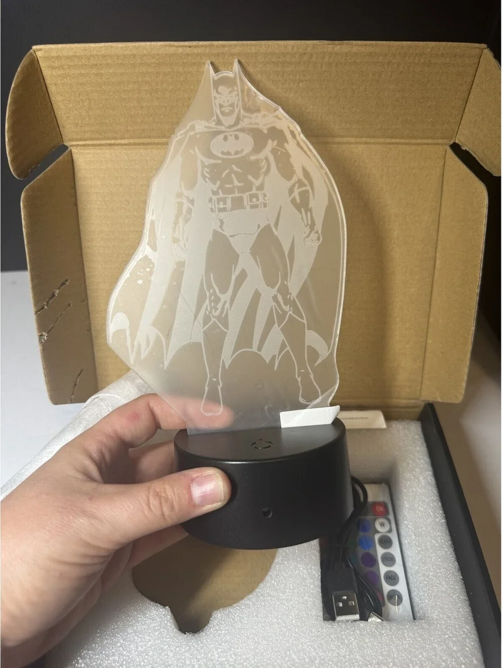 Batman 3D Illusion Lamp Night Light Acrylic Lamp Color Changing USB New Open Box